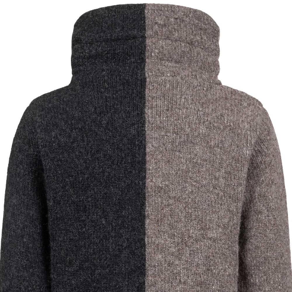 Kunst Und Magie ALMHUBER Strickjacke Schurwolle Klassich Nordisch Wolle Jacke mit Hochkragen Schurwolle Ying Yang im Angebot