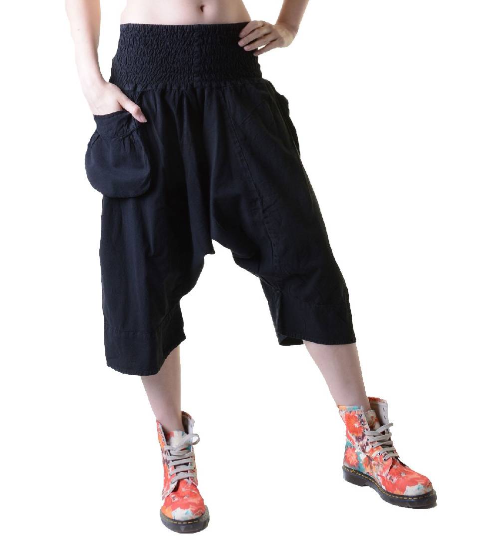 Kunst Und Magie 3/4 Sarouelhose Pumphose im Haremshosen Style Kurz Speichern exportieren