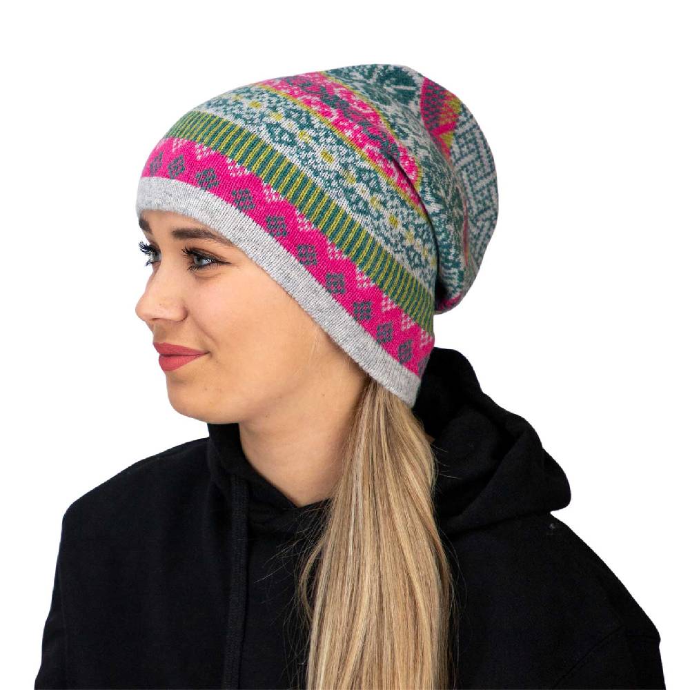 Kunst Und Magie Long Beanie Mütze aus Lammwolle Wollmütze Nordisch Strickmütze Wolle Unisex für Sie und Ihn Versandkostenfrei