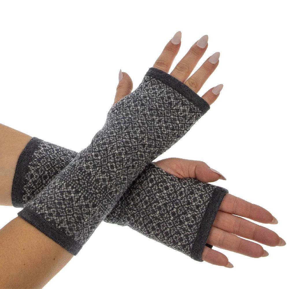Kunst Und Magie Damen Armstulpen Merinowolle Stulpen Handwärmer Pulswärmer Handschuhe Merinowolle Strick Fabrik Onlineshop