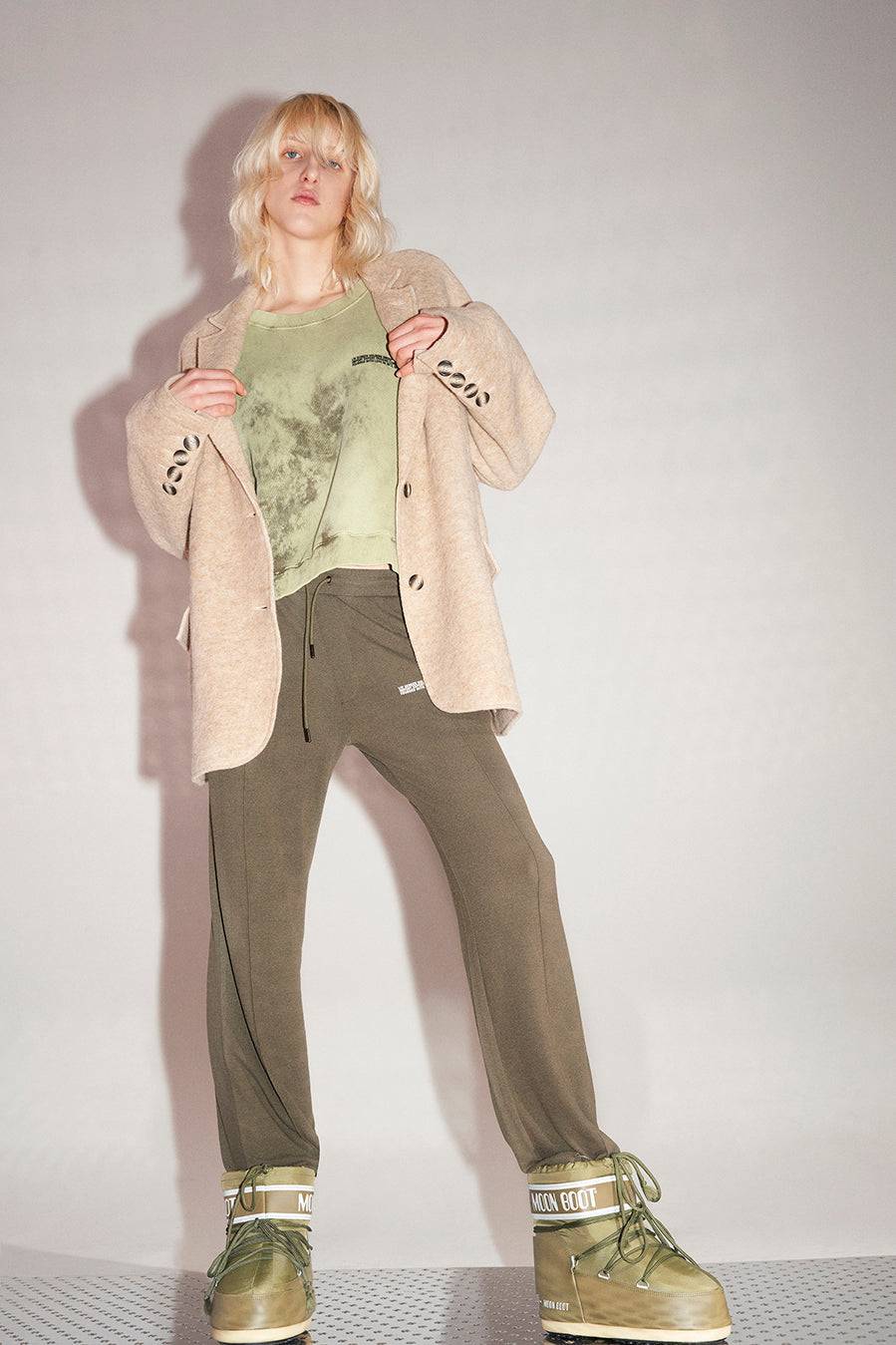 Liv Bergen Oversized Jacke "THAT DON'T IMPRESS ME MUCH" in sand Bis zu 65% Rabatt