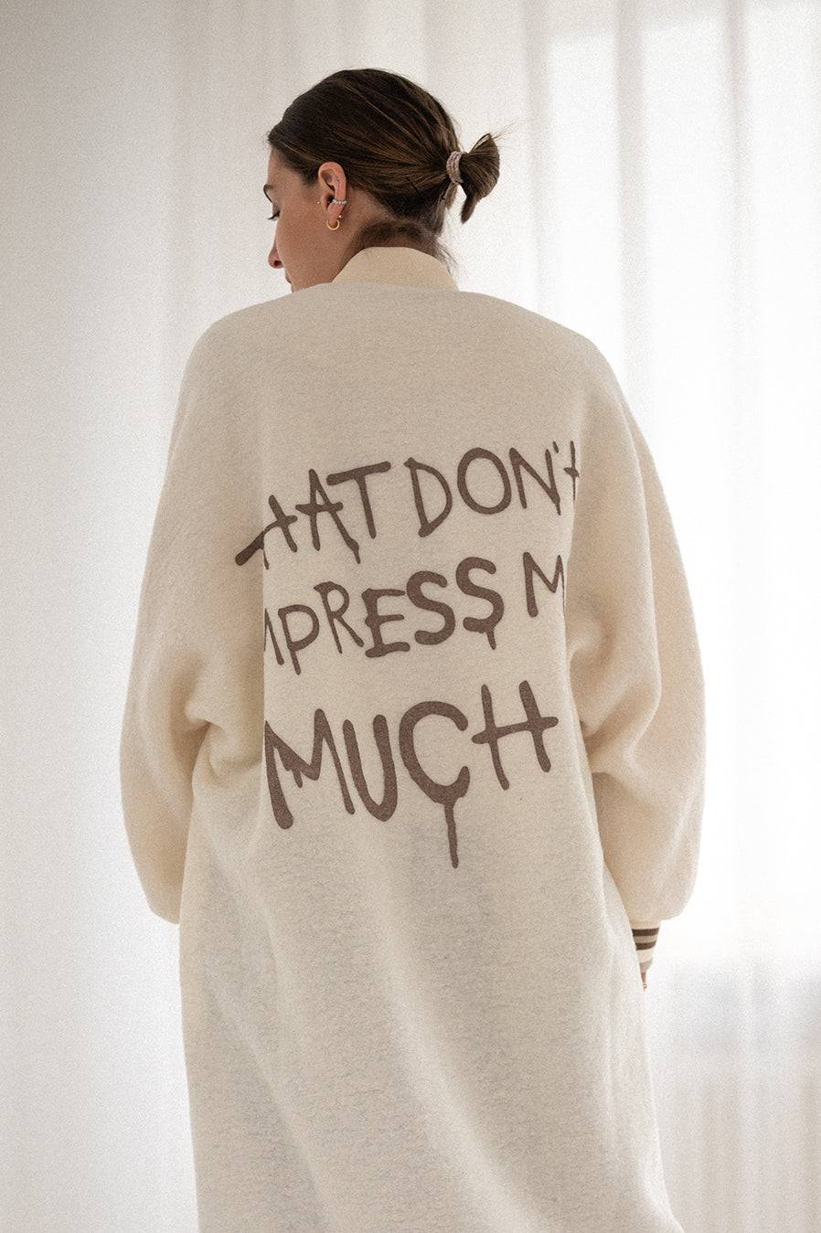 Liv Bergen Mantel "THAT DON'T IMPRESS ME MUCH" in creme Clearance-Verkauf