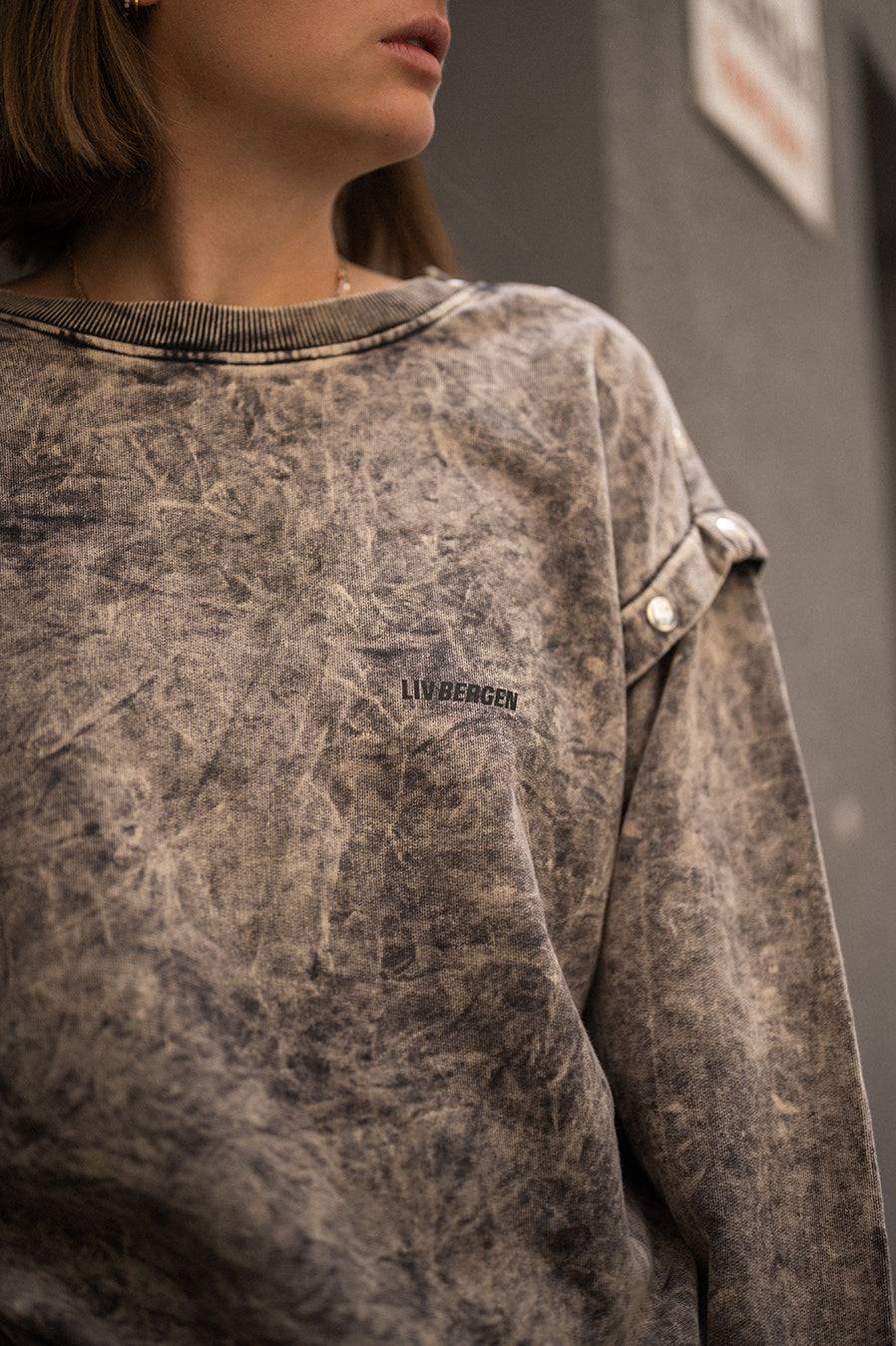 Liv Bergen Sweater Rivets in phantom Bestseller