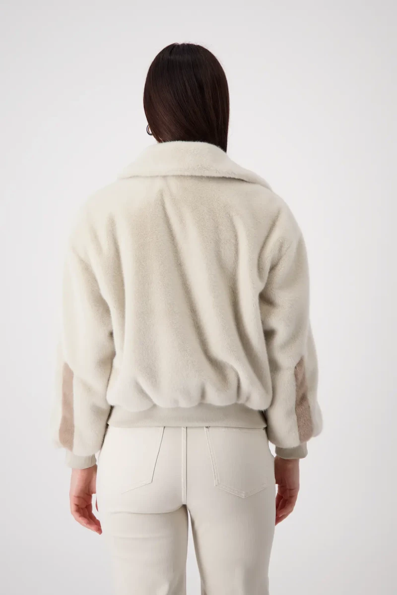 Monari Flauschige Jacke 50% Rabatt mit kostenlosem Versand