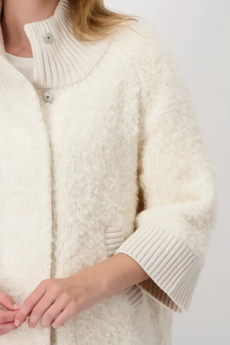 Monari Boucle Cape Rabatt