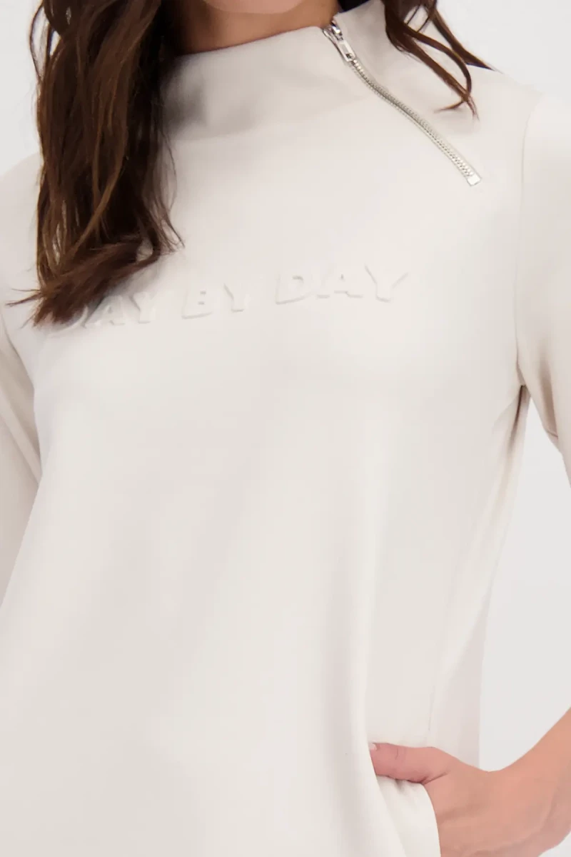 Monari Kleid mit 3D Schrift 50% Rabatt mit kostenlosem Versand