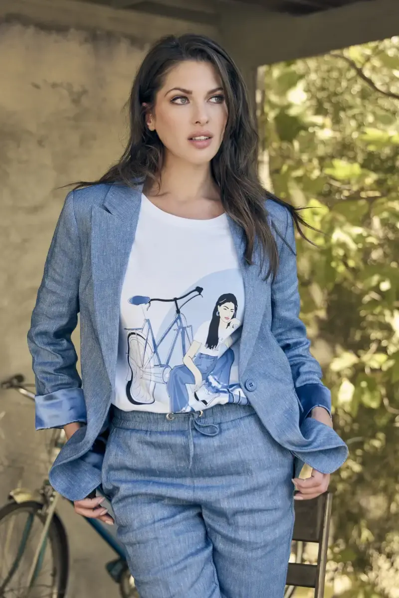 Monari T-Shirt mit Frauen Zeichnung im Angebot