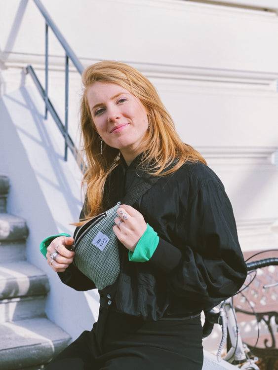 Nonoi Studio Bauchtasche BOBBY // Blau + Grün Kariert Online Shopping