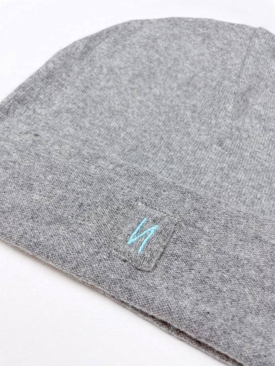 Nonoi Studio GRAUE MÜTZE "AUCKLAND" AUS KASCHMIR // UNISEX Muttertagsangebot