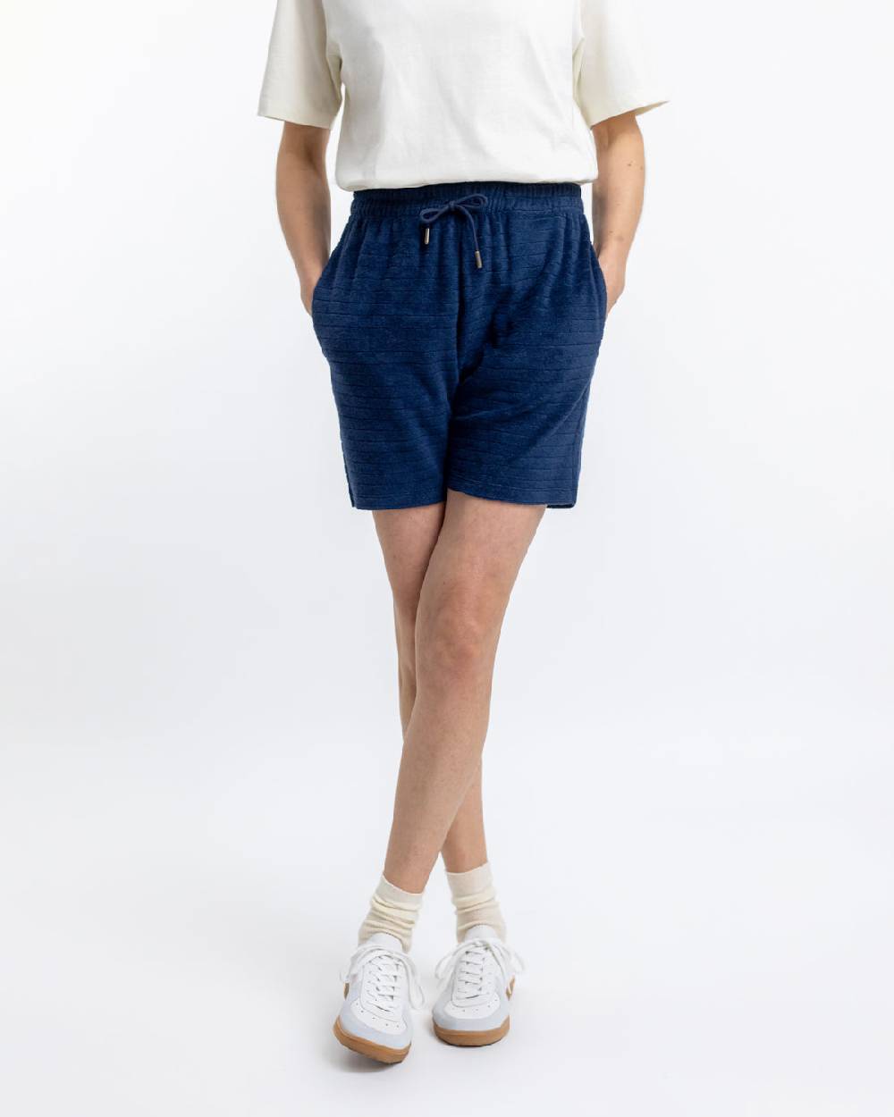 Rotholz Frottee Shorts aus Bio-Baumwolle Blau Lagerräumung