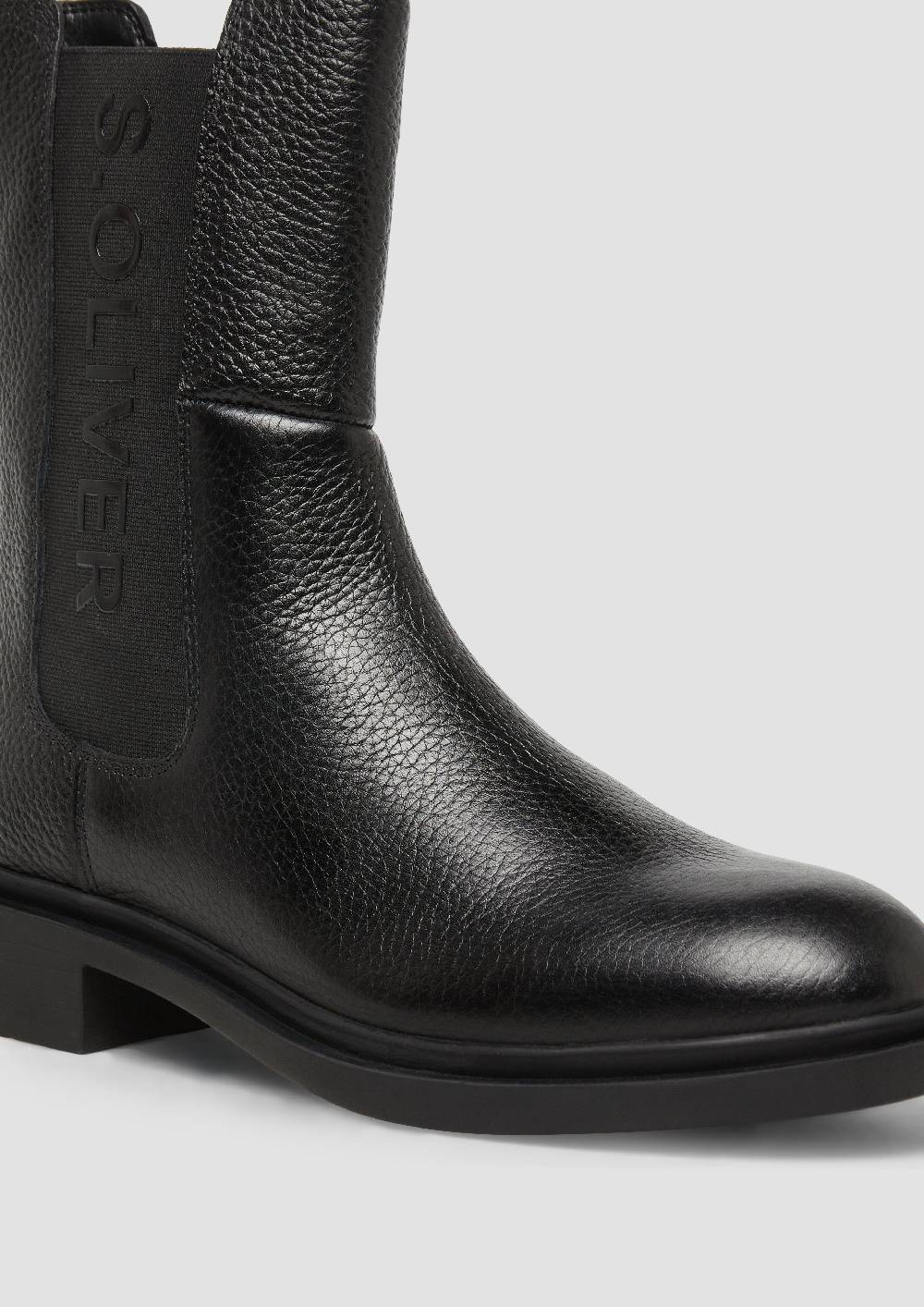 S.Oliver Stiefel aus Rindsleder mit Logo-Detail Versandkostenfrei