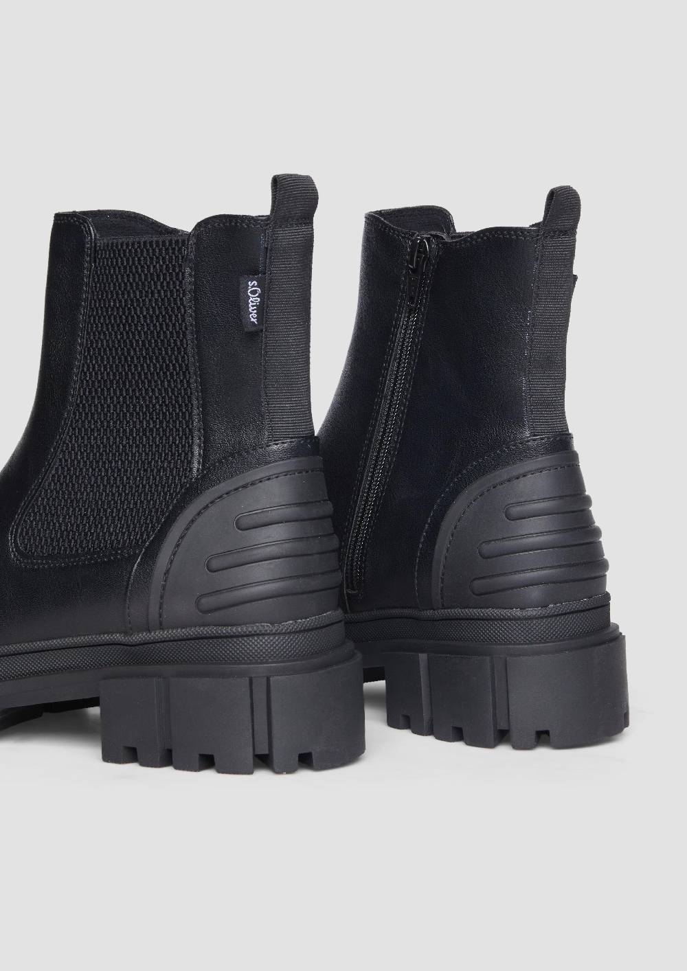 S.Oliver Chelsea Boots mit Kontrast-Detail 50% Rabatt mit kostenlosem Versand