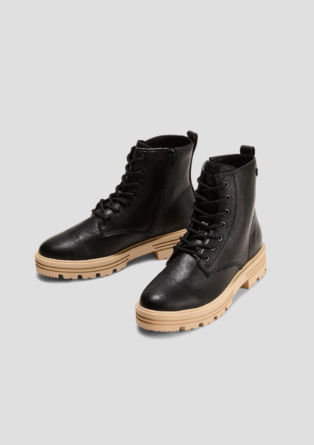 S.Oliver Stiefel mit profilierter Sohle Clearance-Verkauf