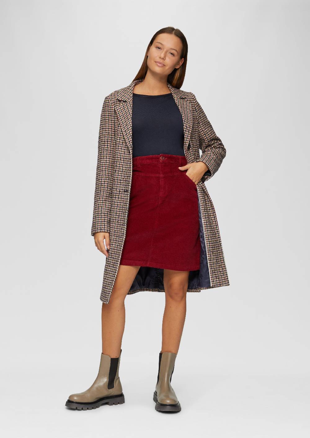 S.Oliver Leichter Feinstrickpullover mit Rollkante Im Verkauf
