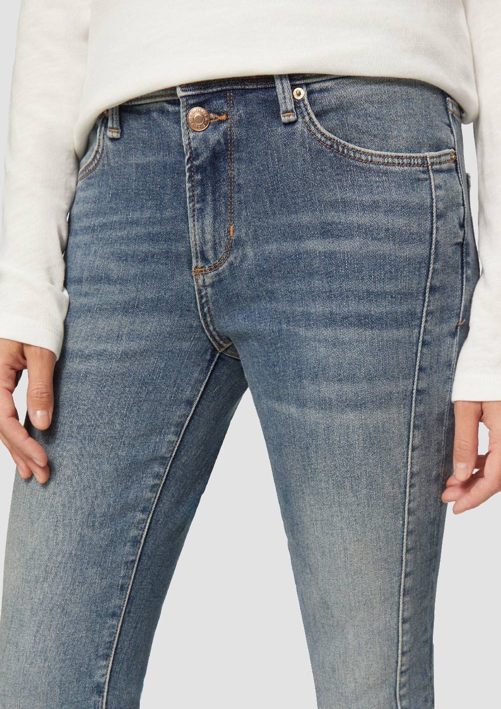 S.Oliver Jeans Betsy / Slim Fit / Mid Rise / Slim Leg / mit seitlichem Nahtdetail Exklusivangebot