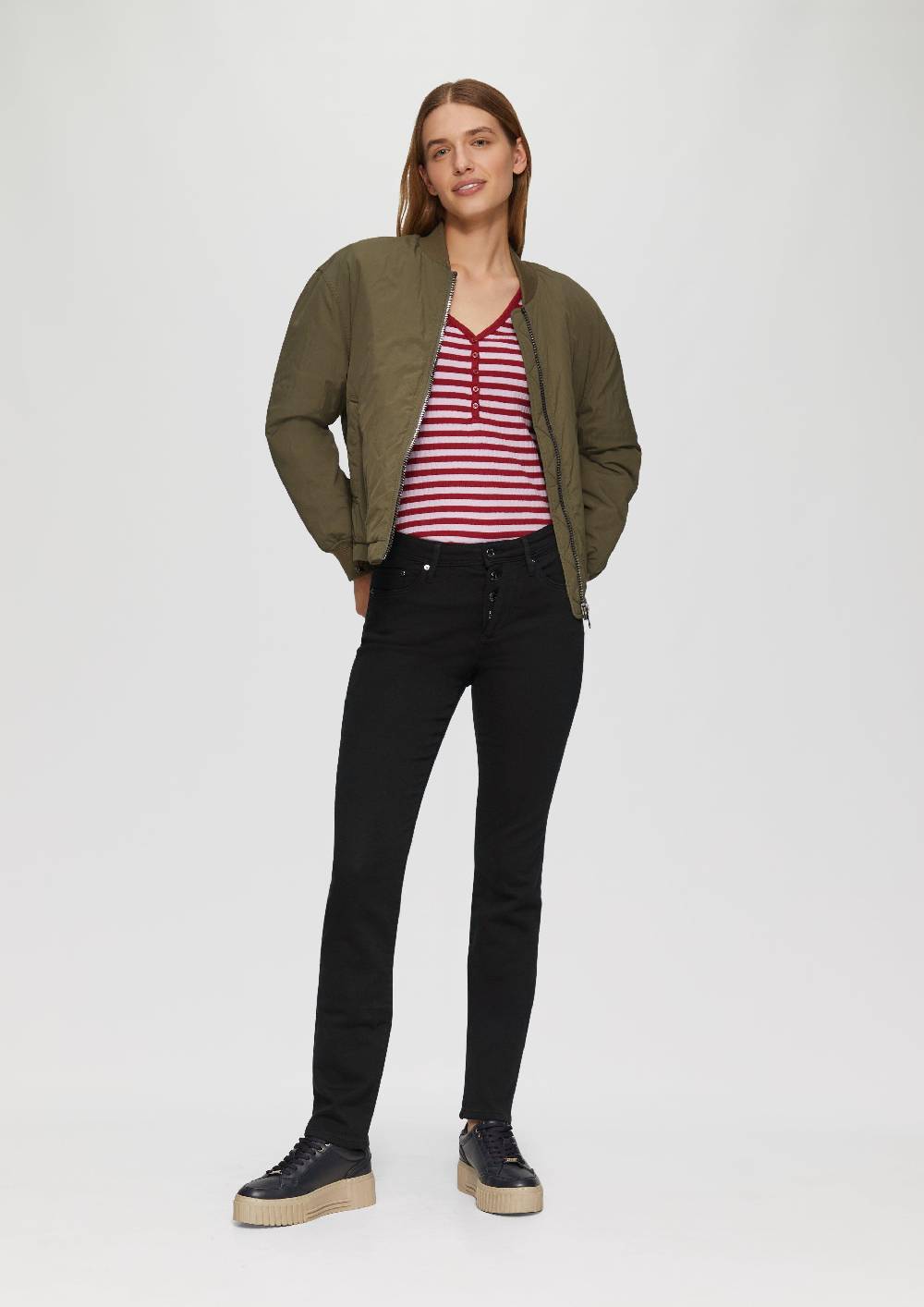 S.Oliver Jeans Betsy / Slim Fit / Mid Rise / Slim Leg Osterangebot