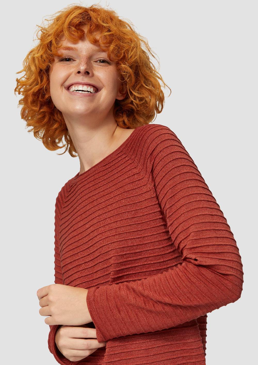 S.Oliver Pullover mit Strukturmuster aus Viskosemix Valentinstagsangebot