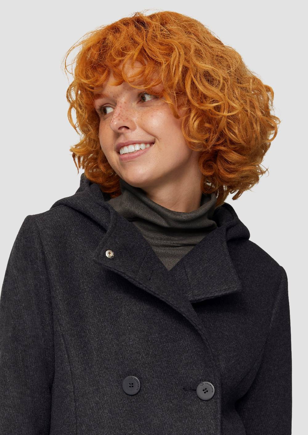 S.Oliver Jacke mit Kapuze in Wolloptik JETZT KAUFEN
