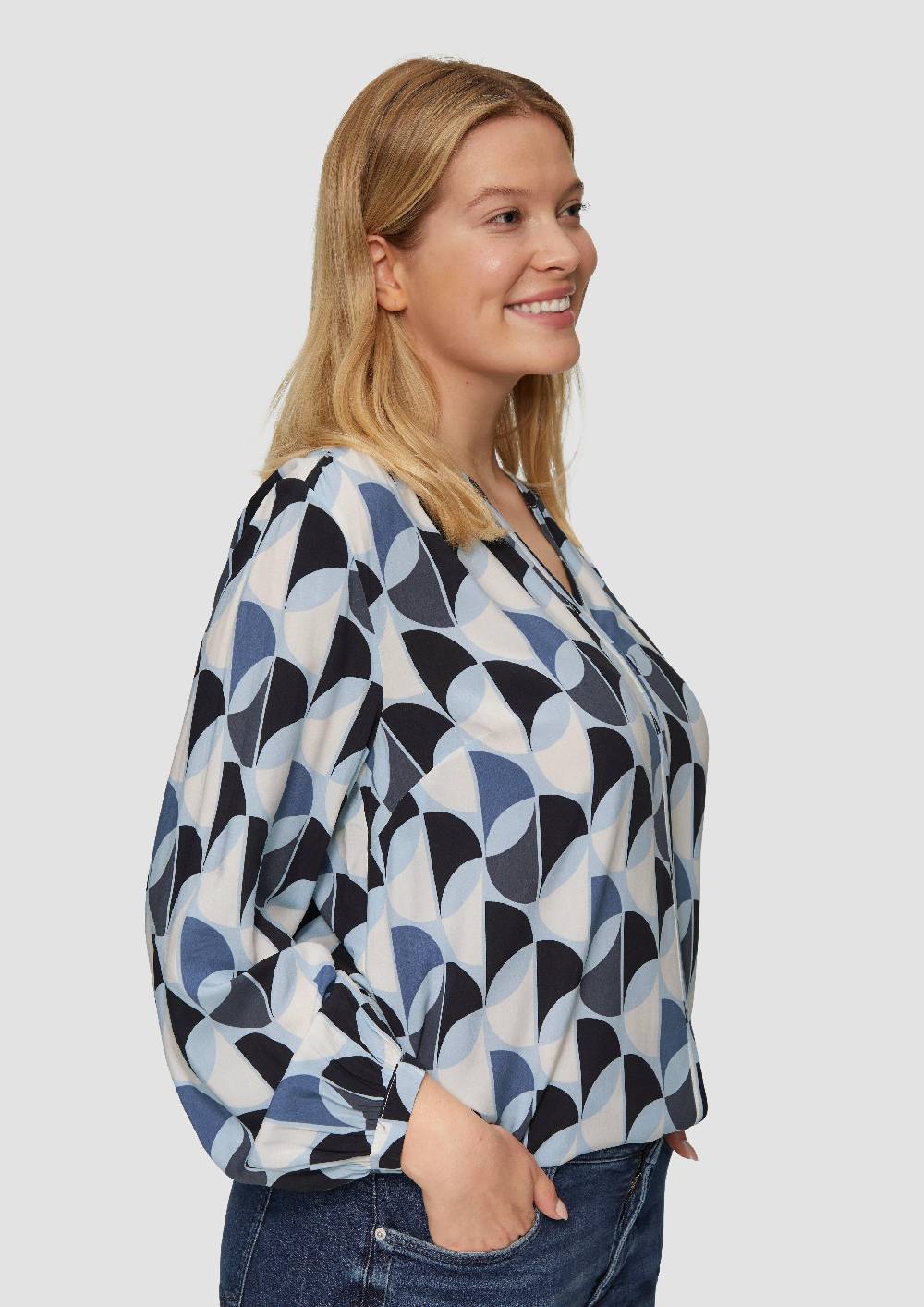 S.Oliver Viskose-Bluse mit Raffdetails und All-over-Print Fabrikverkauf