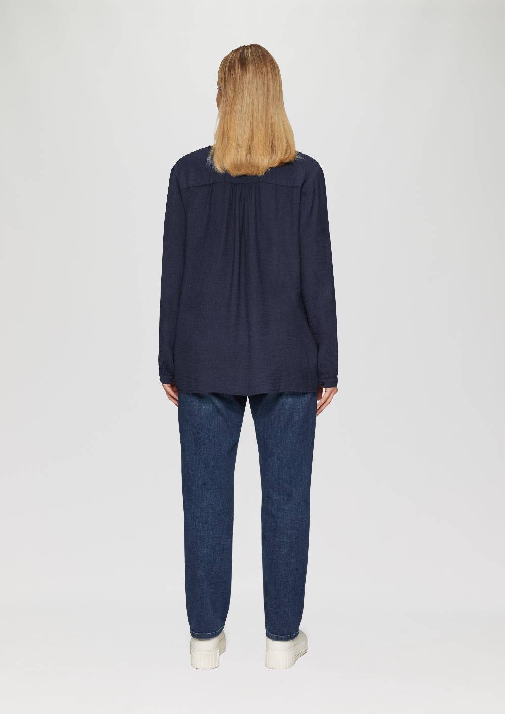 S.Oliver Strukturierte Bluse aus Viskosemix mit Smok Detail Begrenztes Angebot