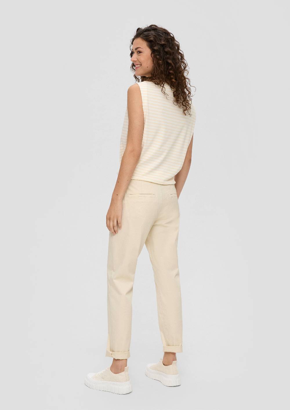 S.Oliver Chino mit Gürtel aus Baumwollstretch Blitzverkäufe