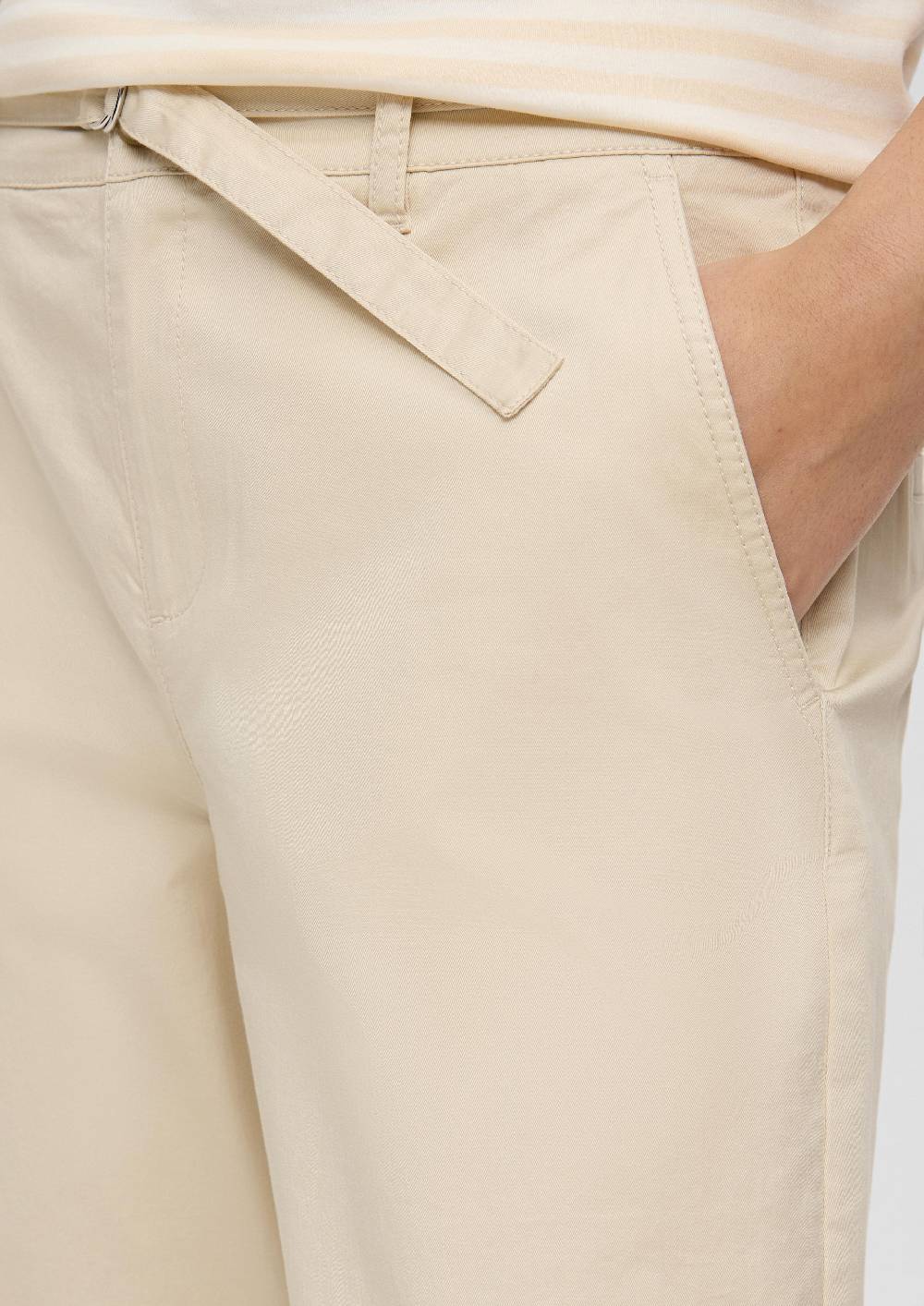 S.Oliver Chino mit Gürtel aus Baumwollstretch Blitzverkäufe