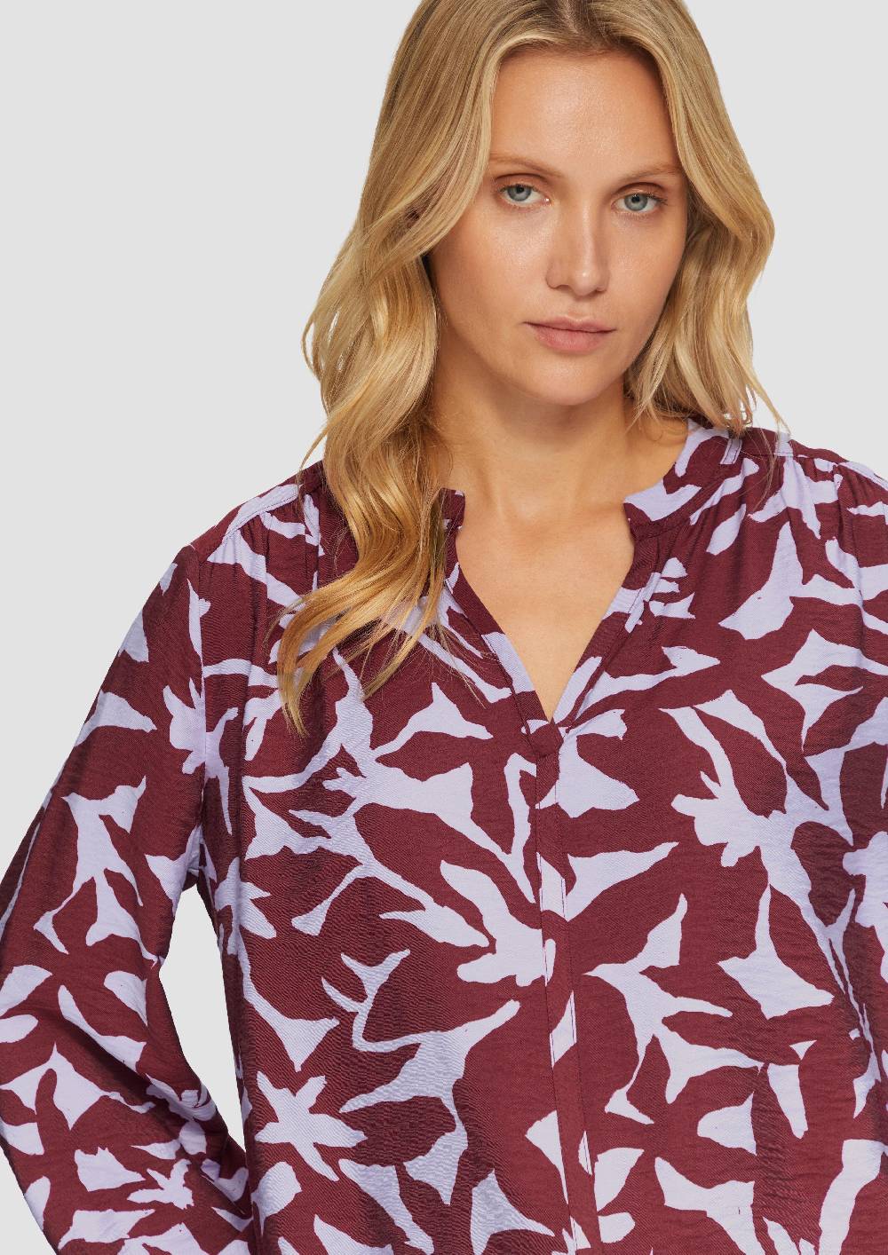 S.Oliver Strukturierte Viskose-Bluse mit All-over-Print Exklusivangebot