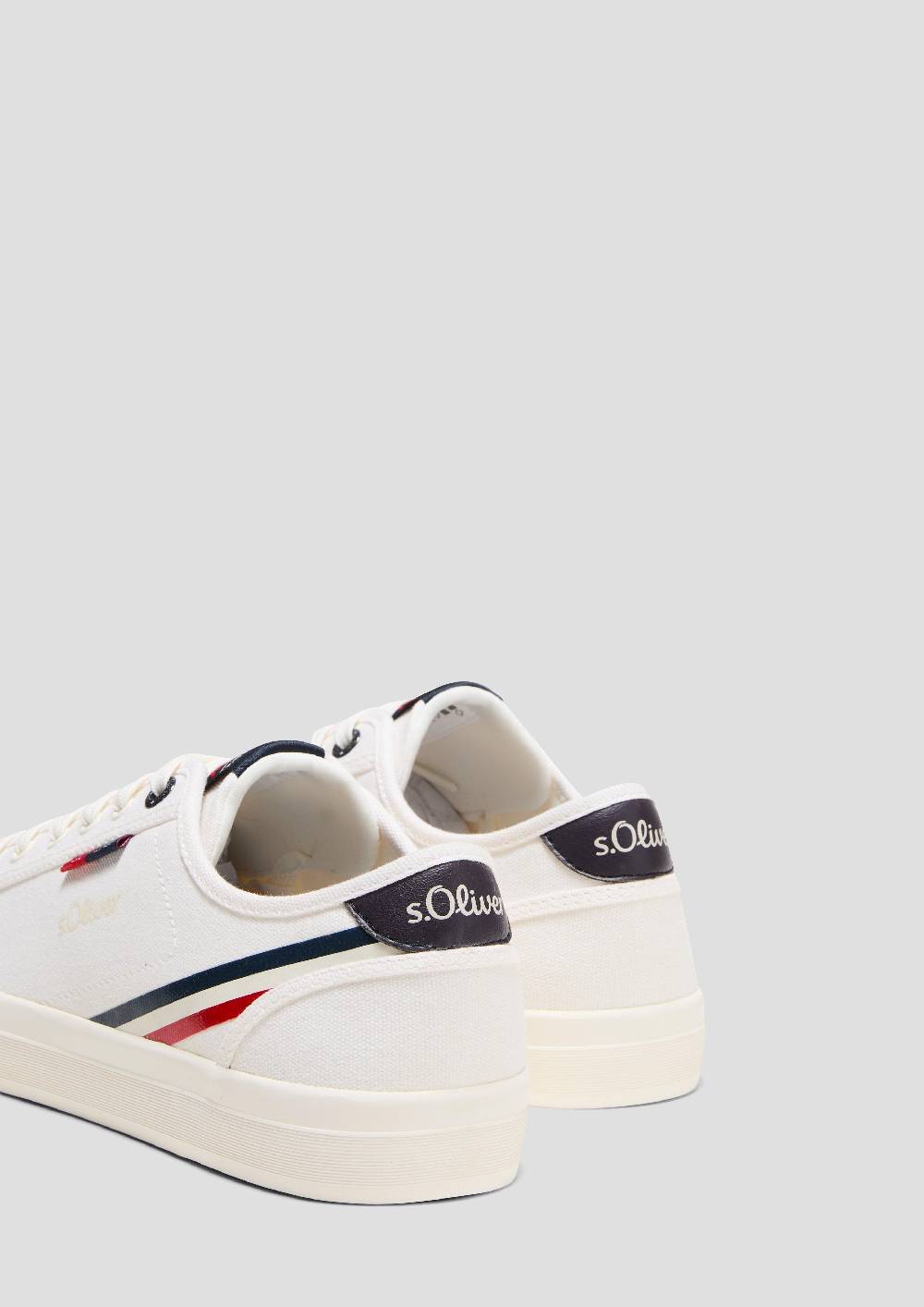 S.Oliver Sneaker mit Kontrast-Details und Logo Vierteljährliche Förderung