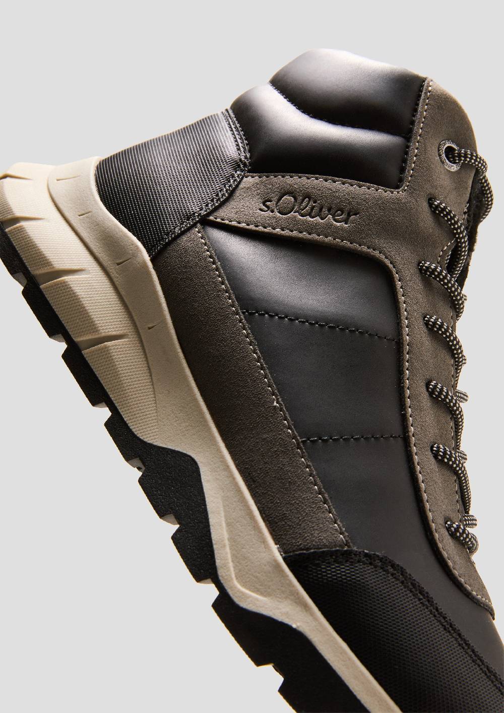 S.Oliver Stiefel in Sneaker-Optik Kostenloser Versand international