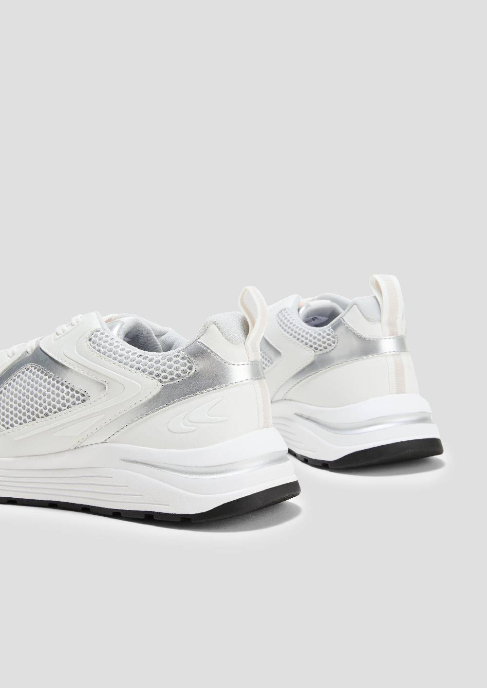 S.Oliver Sportlicher Sneaker mit Mesh Sonderangebot