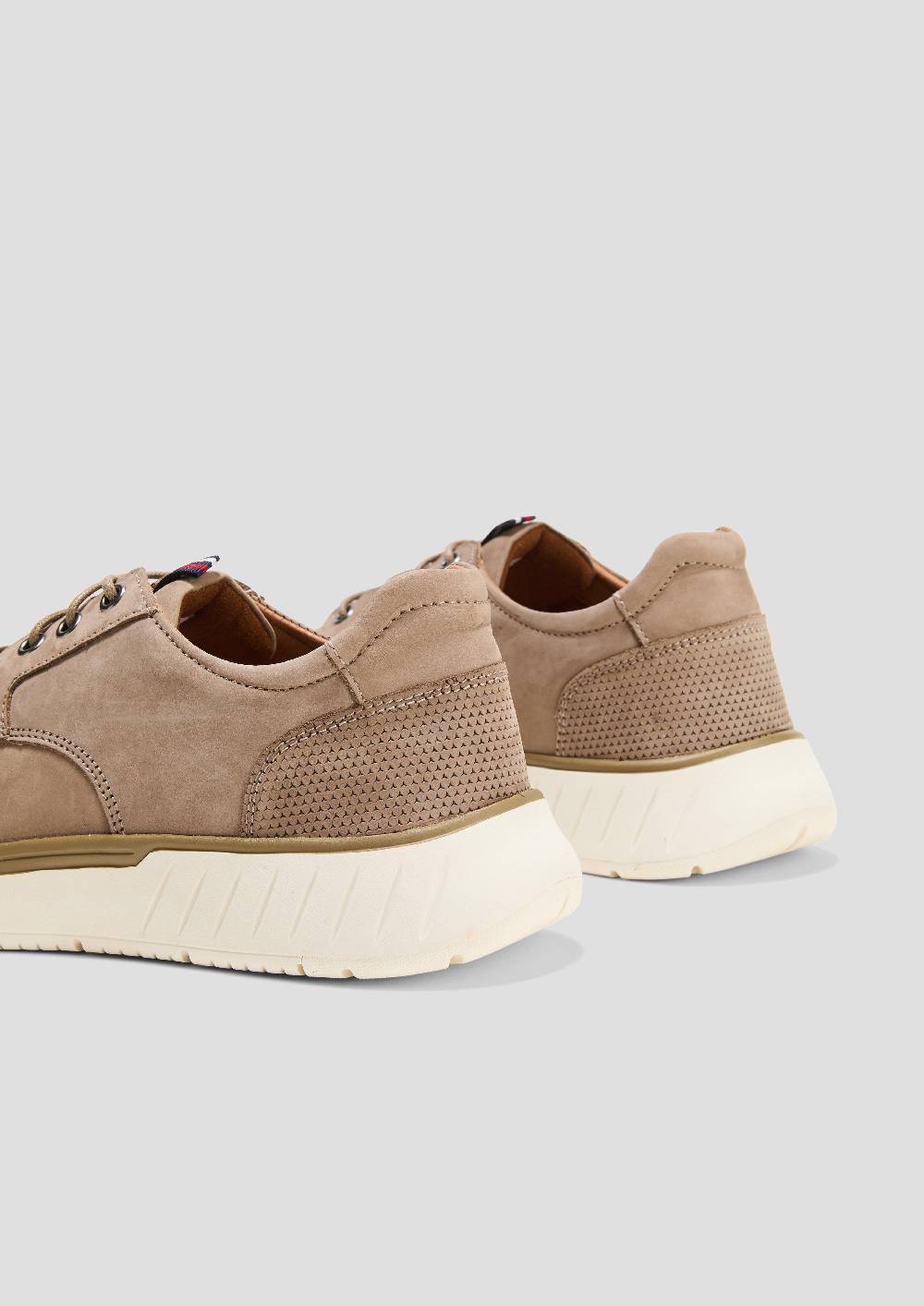 S.Oliver Sneaker aus Leder Weihnachtsangebot