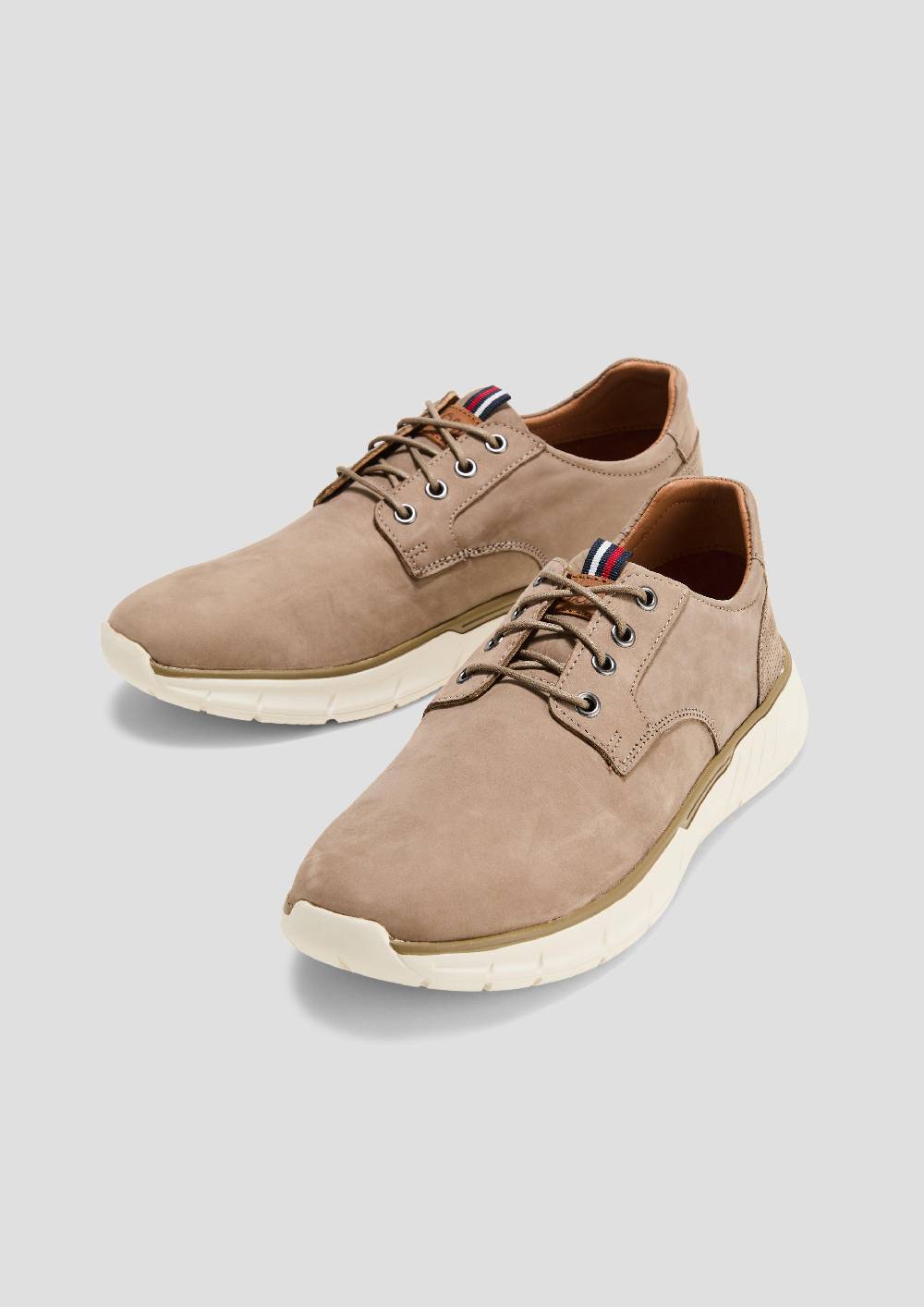 S.Oliver Sneaker aus Leder Weihnachtsangebot