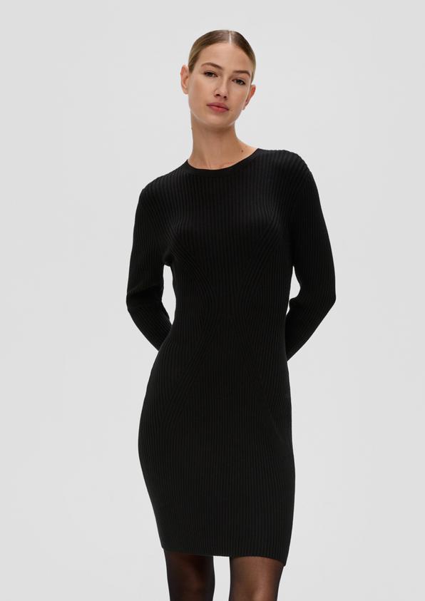 S.Oliver Geripptes Strickkleid aus Viskosemix Schlussverkauf
