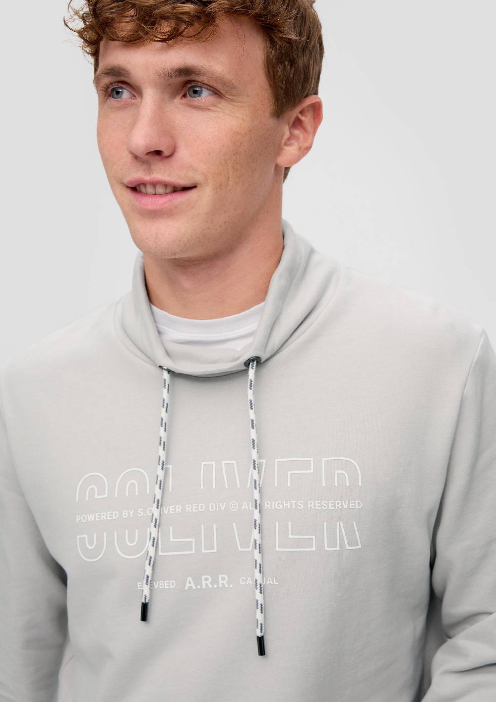 S.Oliver Sweatshirt mit Logo-Print Neueste Stile