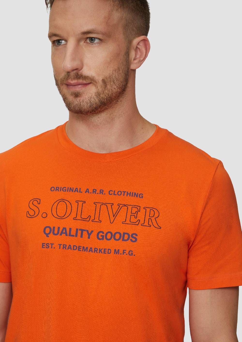 S.Oliver T-Shirt mit Logo-Motiven aus reiner Baumwolle im Angebot