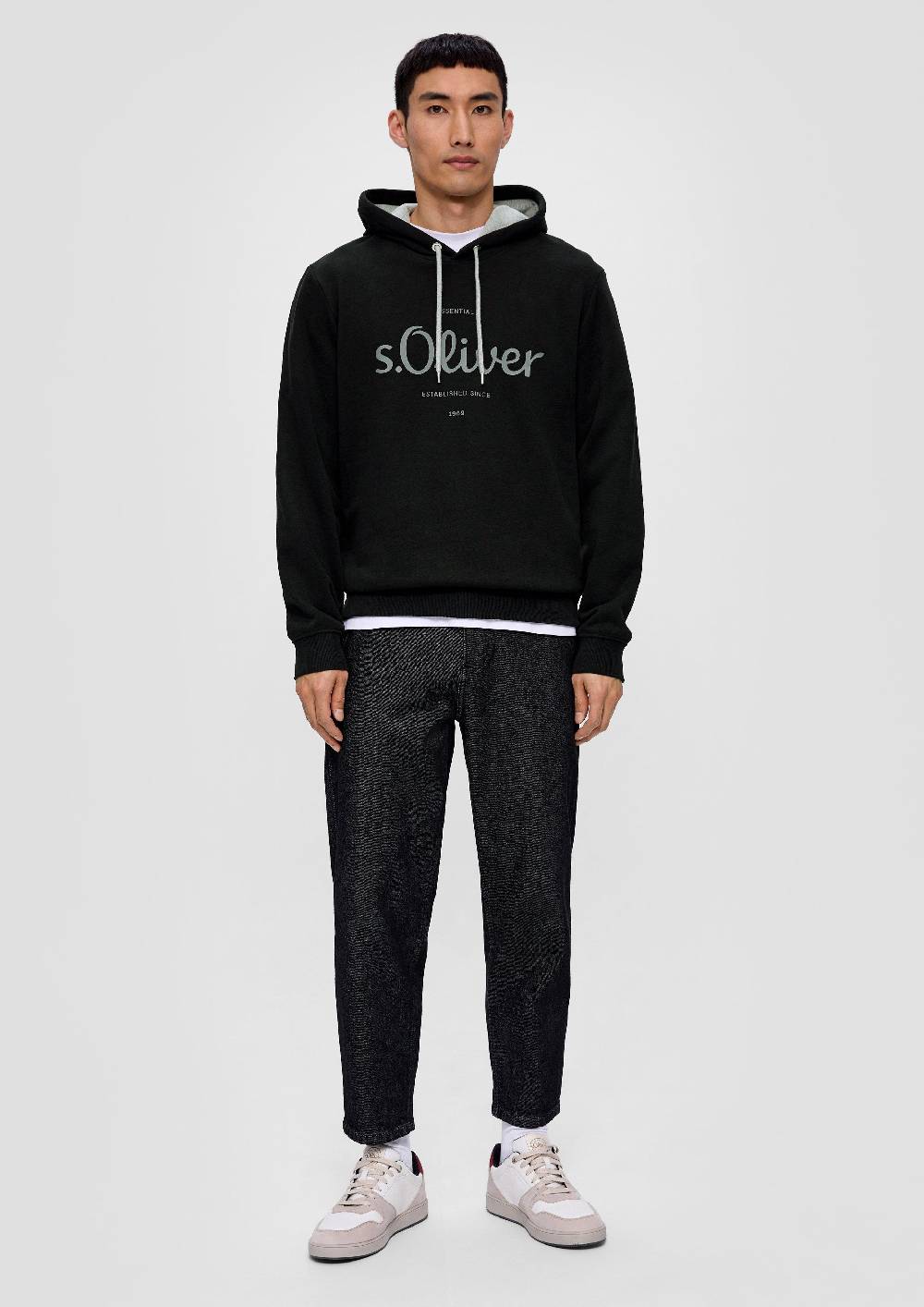 S.Oliver Hoodie mit Frontprint Cyber Monday