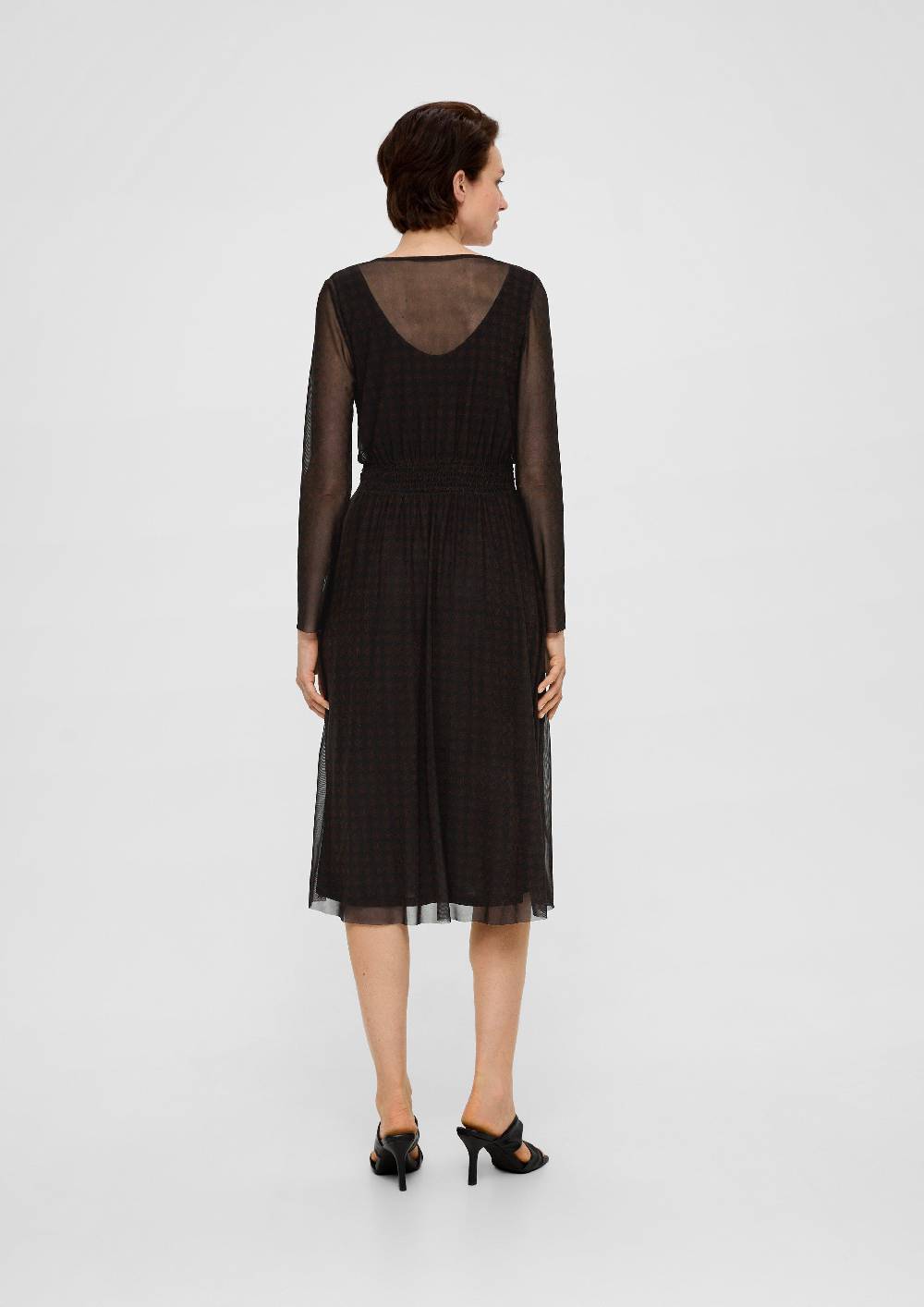 S.Oliver Meshkleid mit Smok-Detail Saisonale Angebote