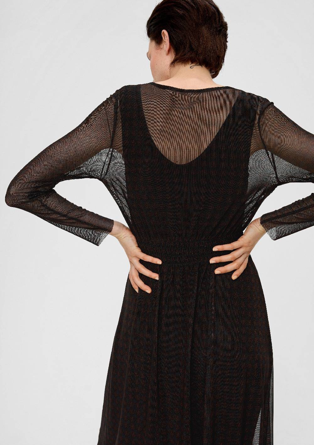S.Oliver Meshkleid mit Smok-Detail Saisonale Angebote