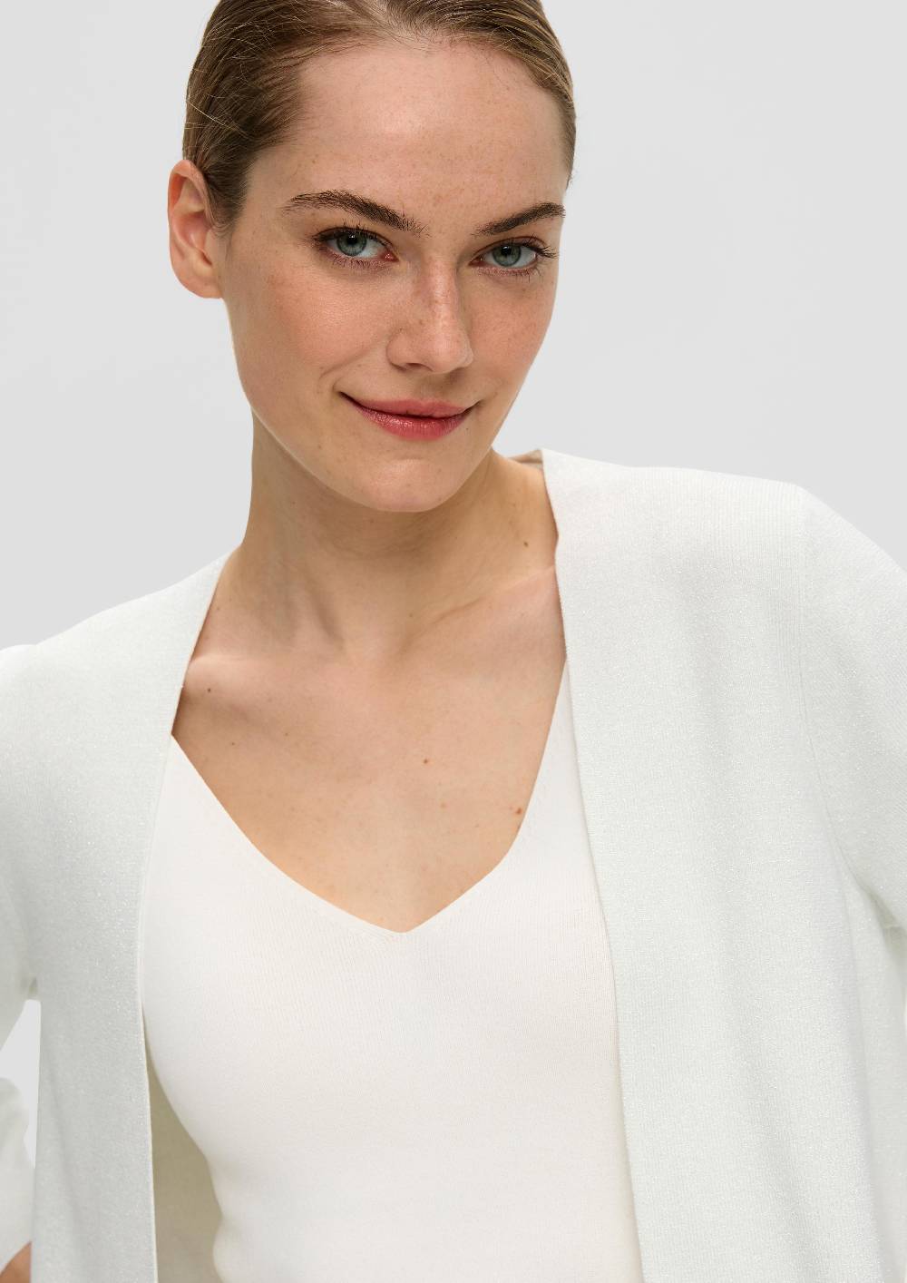 S.Oliver Kurze Strickjacke mit Metallic-Garn 50% Rabatt mit kostenlosem Versand