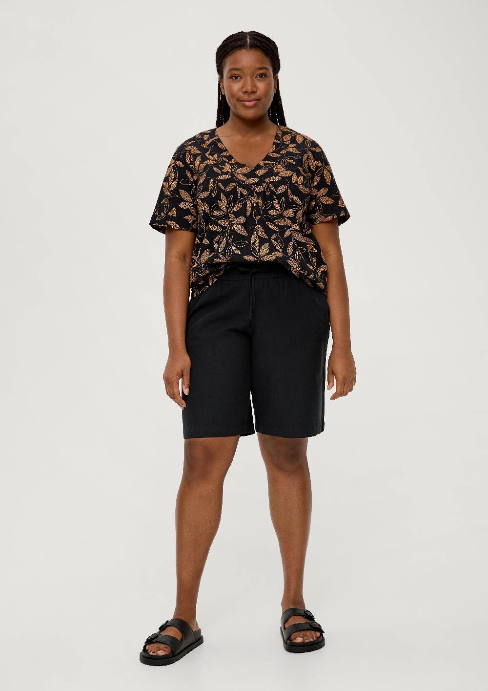 S.Oliver Regular curvy: Kurze Hose aus Twill Großer Ausverkauf