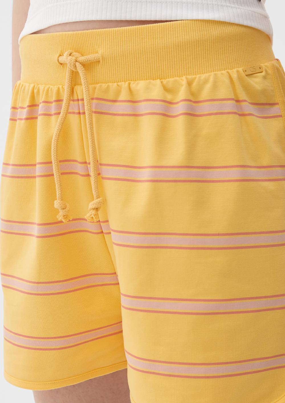 S.Oliver Relaxed: Gestreifte Shorts aus Baumwollstretch Cyber Monday