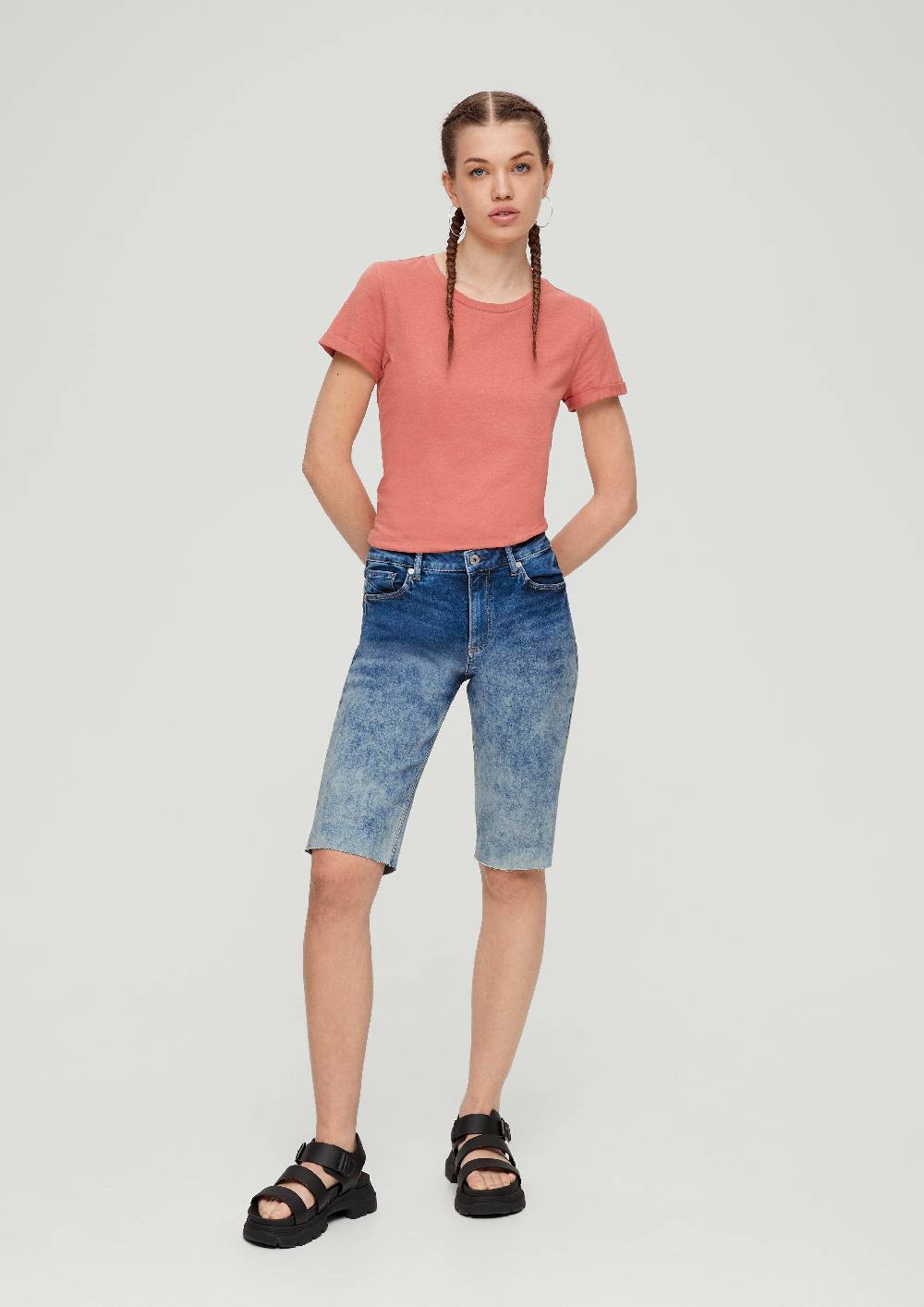 S.Oliver Bermuda-Jeans Catie / Slim Fit / Mid Rise / Slim Leg Osterangebot