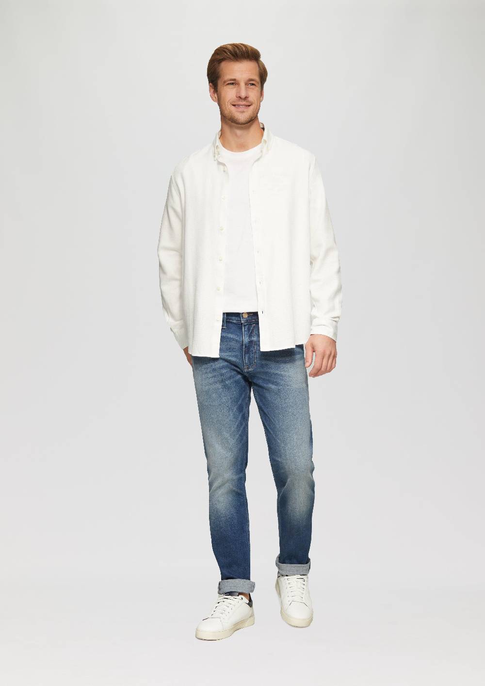 S.Oliver Regular Fit: Strukturiertes Baumwollhemd mit Button-down-Kragen Neuheiten