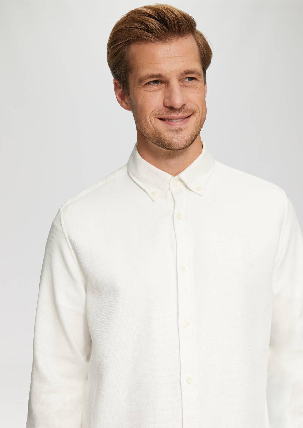 S.Oliver Regular Fit: Strukturiertes Baumwollhemd mit Button-down-Kragen Neuheiten