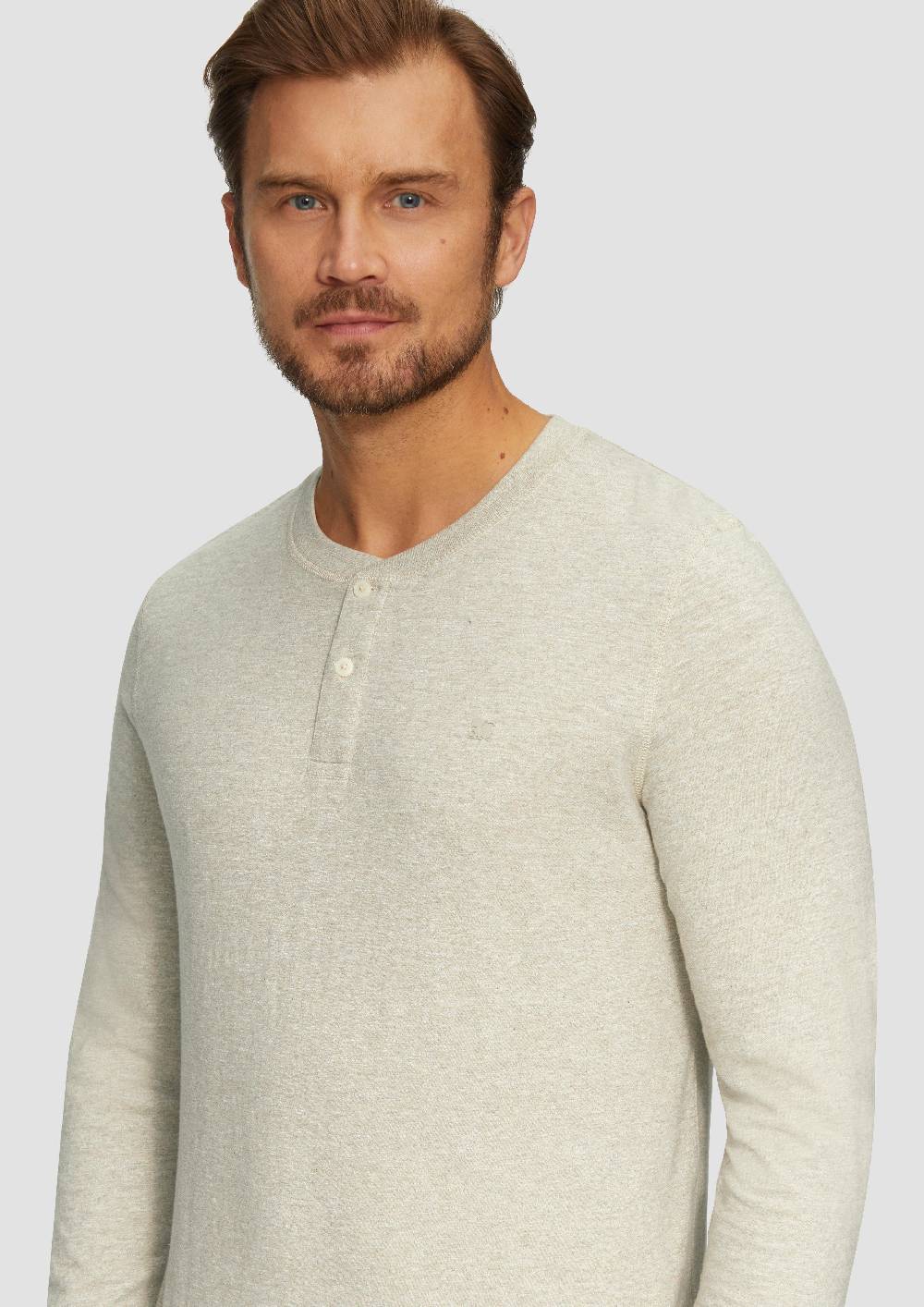 S.Oliver Meliertes Longsleeve mit Henley-Ausschnitt Im Verkauf