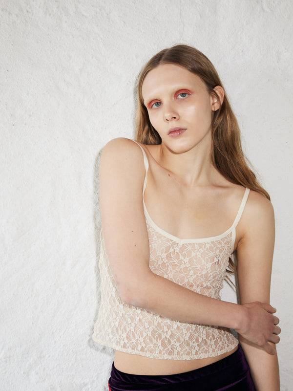 Simone Wild Lace Slip Top Kostenloser Versand international