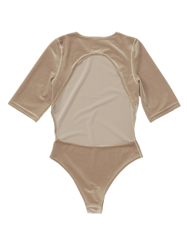 Simone Wild Velvet Body Open Back Vierteljährliche Förderung