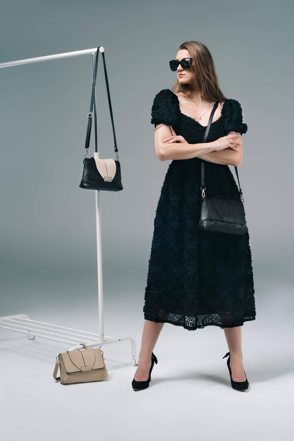 Stuff Maker Crossbody bag Corinna Schwarz Zeitlich begrenztes Angebot